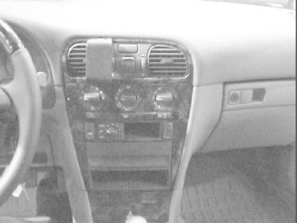 Volvo S40 96-00, Centrerad