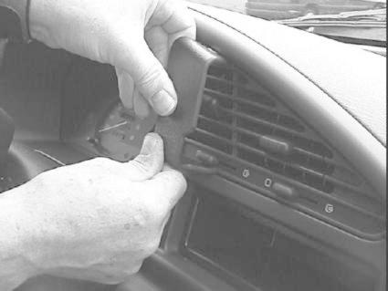 Citroen Berlingo 97-02, Centrerad