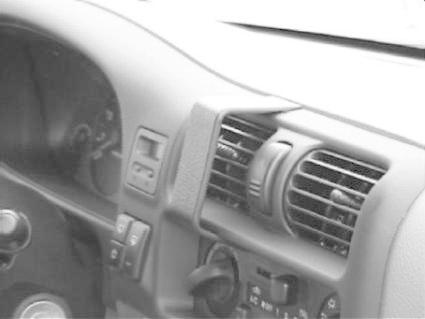 Opel Frontera 99-03, Centrerad