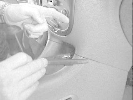 Peugeot 206 99-08, Vinklad