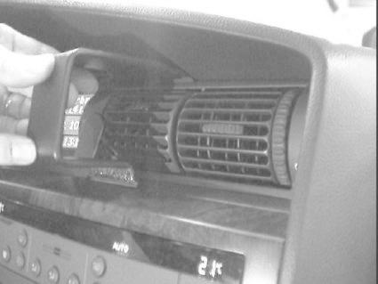 Opel Omega 00-05, Centrerad