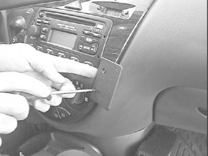 Ford Focus 99-04, Vinklad