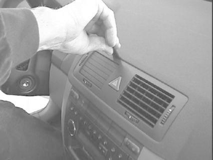 ProClip Monteringsbygel Skoda Fabia 00-07, Centrerad