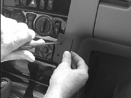 Brodit ProClip, Mercedes Benz E-sarja, Sedan 95-02