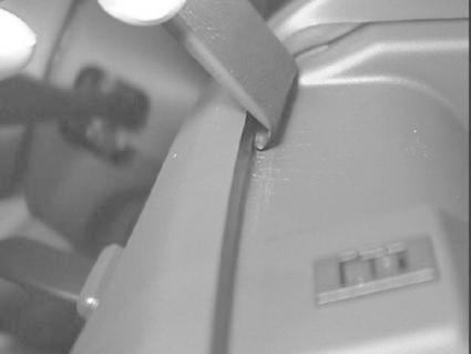 Nissan Almera 00-02, Centrerad