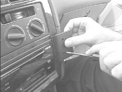 Toyota Avensis 98-00, Center