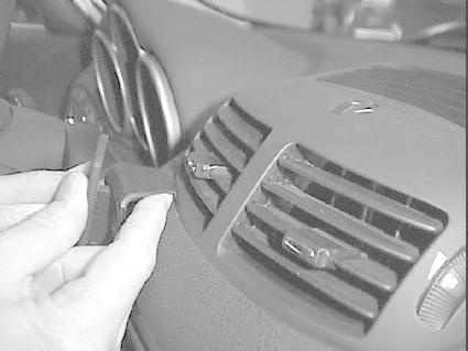 Alfa Romeo 147 01-11/GT 04-11, Centrerad