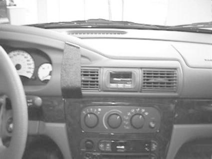 Chrysler Stratus 01-07, Centrerad