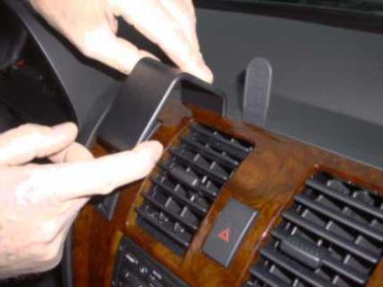 ProClip Monteringsbygel Hyundai Terracan 02-07, Centrerad