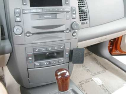 Brodit ProClip, Cadillac SRX 04-06