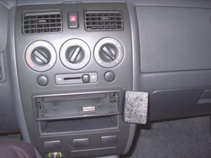Daihatsu Sirion 02-06, Vinklad