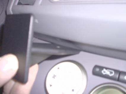 Nissan Micra 03-10, Centrerad, Låg