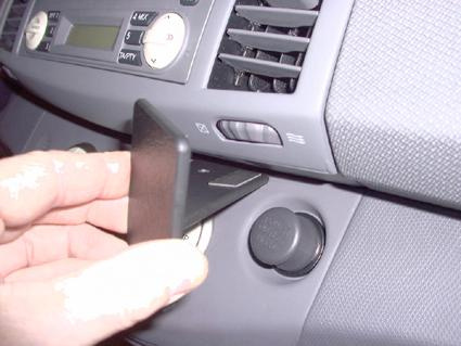 Nissan Micra 03-10, Vinklad