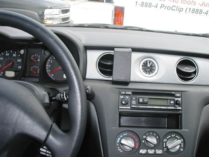 Brodit ProClip, Mitsubishi Outlander 03-06