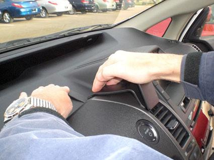 Toyota Prius 04-09, Centrerad