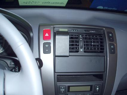 Hyundai Tucson 05-09, Centrerad