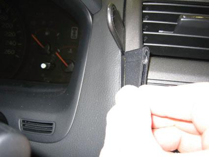 Honda Accord 03-07, Centrerad