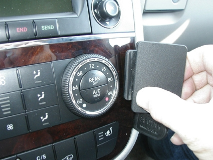 Brodit ProClip, Mercedes Benz R-luokka 06-14