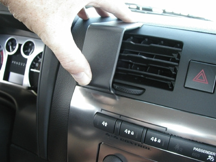 Brodit ProClip, Hummer H3 05-11