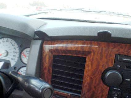 Dodge Ram Pick Up 06-08, Centrerad