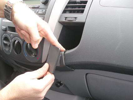 Toyota HiLux 06-11, Vinklad