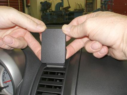 Nissan Note 06-12, Centrerad