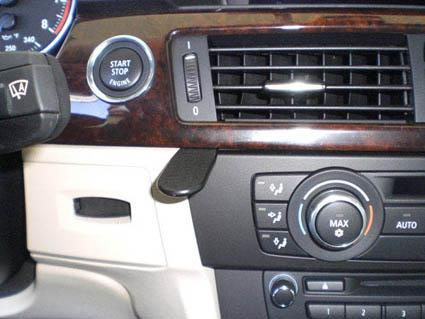 BMW 316-330/E90/E91/E92/E93 05-12, Centrerad, Träpanel, OEM Nav.