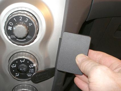 Toyota Yaris 06-11, Vinklad