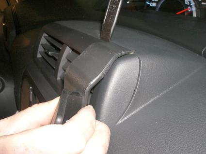 Daihatsu Materia 07-13, Vinklad