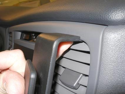 Kia Rio 06-11, Vinklad