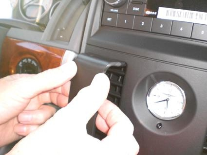 Chrysler Voyager 08-11, Centrerad