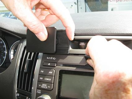 Hyundai Sonata 09-10, Centrerad