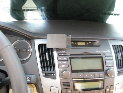Hyundai Sonata 09-10, Centrerad