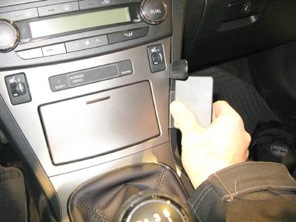 Toyota Avensis 09-15, Vinklad