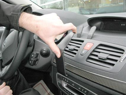 Renault Mégane 09-15, Centrerad