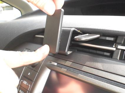 Toyota Prius 10-15, Centrerad