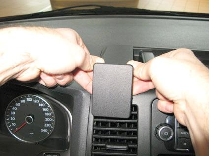 Volkswagen Caravelle 10-15, Centrerad