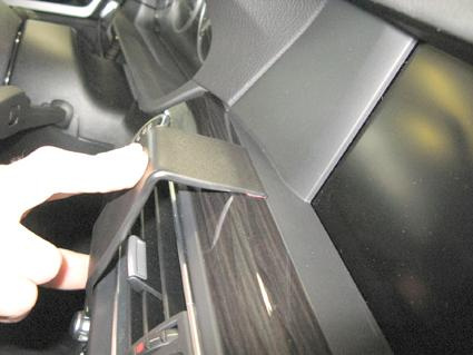 BMW 5 F10, F11 10-15, Center