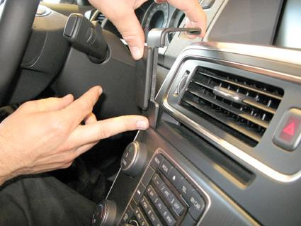 Volvo S60 11-15, Centrerad