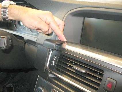 Volvo S60 11-15, Centrerad