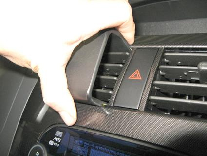 Chevrolet Spark 11-14, Centrerad