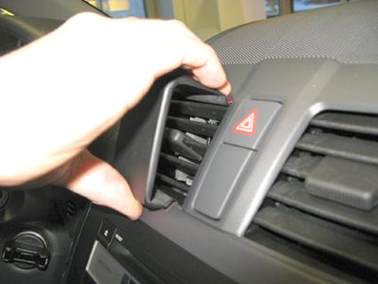 Suzuki SX4 11-15, Centrerad