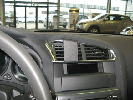 Citroen C4 II 11-15, Centrerad