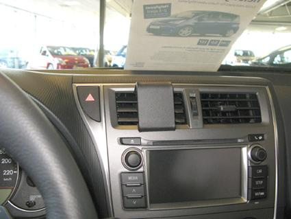Subaru Trezia 11-14, Centrerad