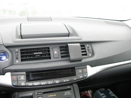 Lexus CT Serie 11-15, Centrerad