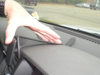 Nissan Pathfinder 10-12, Center