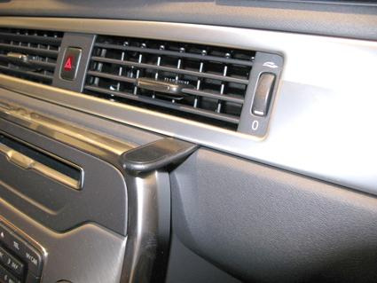 Volvo V70 12-15, Vinklad Hög