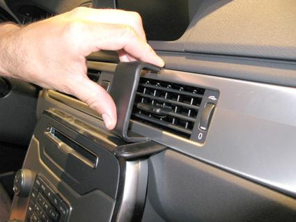 Volvo V70 12-15, Vinklad Hög