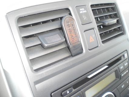 Nissan Tiida/Tiida Latio 12-15, Centrerad