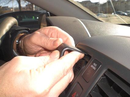 Nissan Tiida/Tiida Latio 12-15, Centrerad